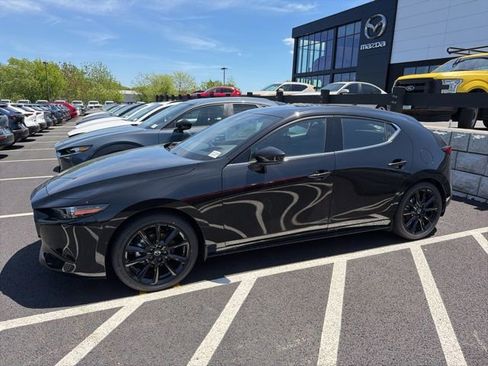 New 2026 MAZDA MAZDA3 2.5 S Hatchback w/ Premium Pkg FWD image 4