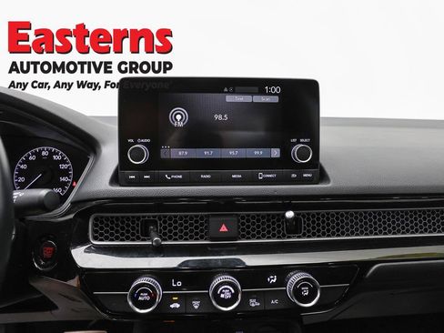 Used 2025 Honda Civic Sport image 12