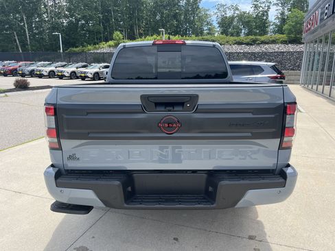 New 2025 Nissan Frontier PRO-4X image 6