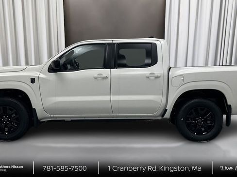 New 2026 Nissan Frontier SV w/ Tow Package AWD/4WD image 8