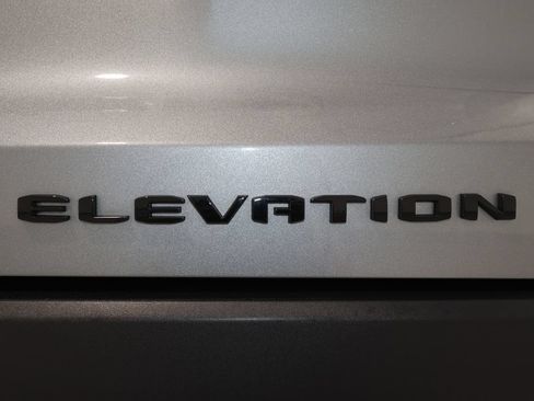 Certified 2025 GMC Terrain Elevation w/ Black Edition AWD/4WD image 36