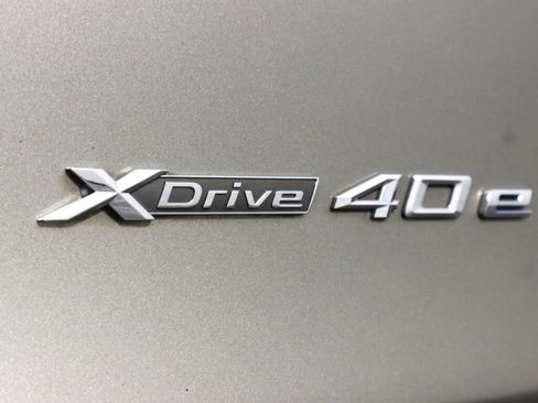 Used 2017 BMW X5 xDrive40e AWD/4WD image 42