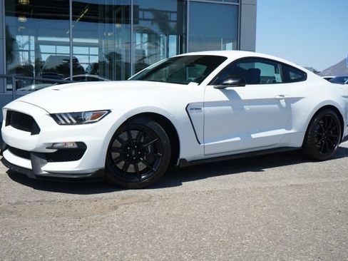 Used 2016 Ford Mustang Shelby GT350 w/ Technology Package RWD image 4