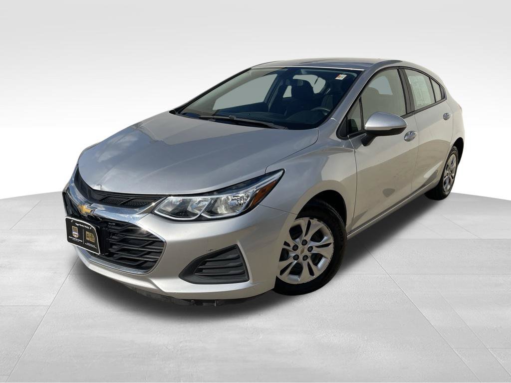 Used 2019 Chevrolet Cruze LS FWD image 1