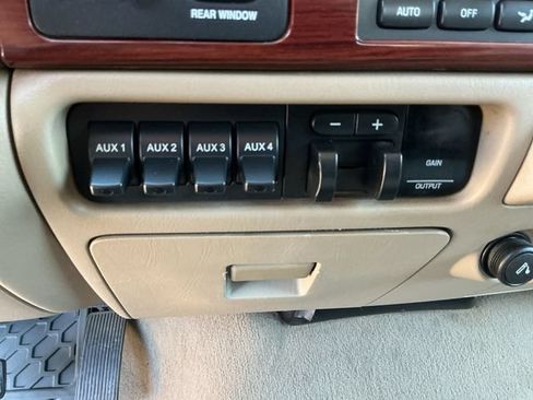 Used 2006 Ford F350 Lariat AWD/4WD image 28