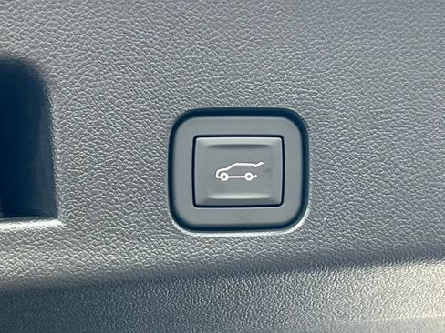 New 2026 GMC Acadia Elevation AWD/4WD image 40