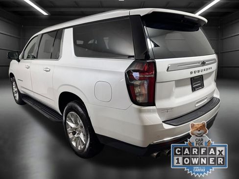 Used 2021 Chevrolet Suburban Premier w/ Premium Package image 4