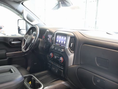 Used 2022 Chevrolet Silverado 3500 LTZ w/ LTZ Plus Package image 46