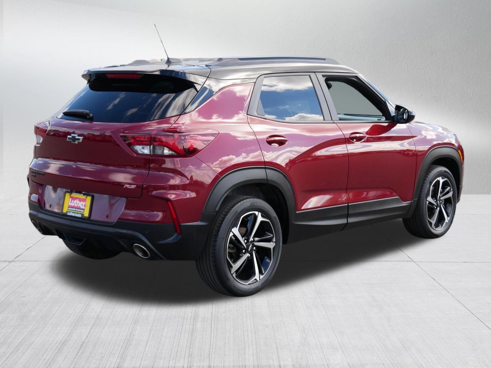 Used 2023 Chevrolet TrailBlazer RS w/ Sun and Liftgate Package AWD/4WD image 7