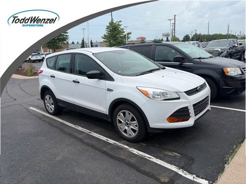 Used 2016 Ford Escape S FWD image 1