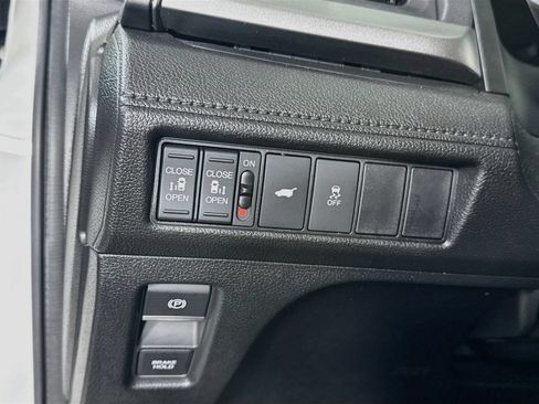 Certified 2025 Honda Odyssey EX-L image 11