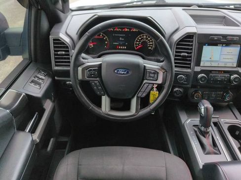 Used 2019 Ford F150 XLT w/ Equipment Group 302A Luxury AWD/4WD image 16