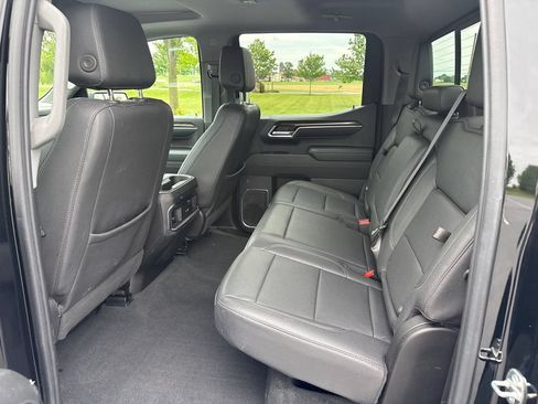 Used 2024 GMC Sierra 1500 Elevation w/ Elevation Premium Package AWD/4WD image 11