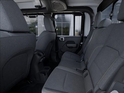 New 2026 Jeep Gladiator Sport AWD/4WD image 23