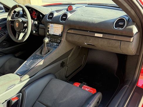 Certified 2025 Porsche 718 Cayman GT4 RS image 23