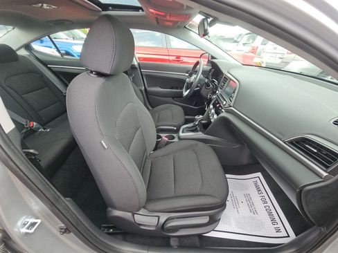 Used 2020 Hyundai Elantra Value Edition w/ Cargo Package (C1) FWD image 10