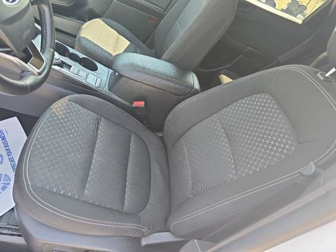 Used 2023 Ford Escape Active AWD/4WD image 22