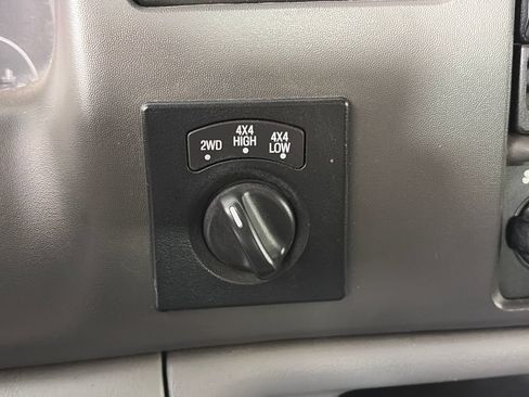 Used 2004 Ford F350 Lariat AWD/4WD image 20
