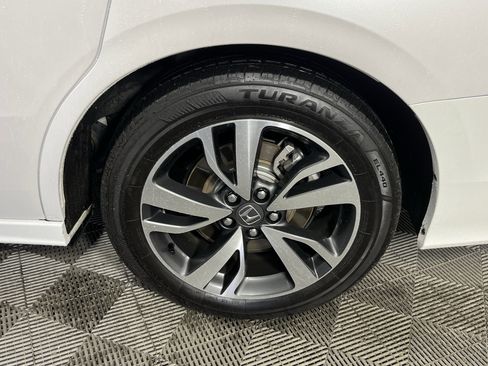 Used 2024 Honda Odyssey Touring image 20