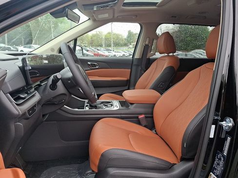 New 2026 Kia Carnival SX FWD image 7
