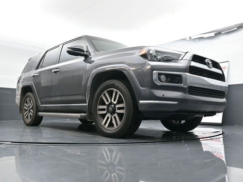 Used 2019 Toyota 4Runner Limited image 18