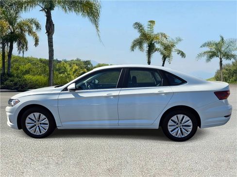 Used 2019 Volkswagen Jetta S FWD image 2