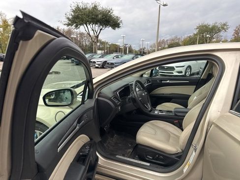 Used 2017 Ford Fusion Energi Titanium image 13