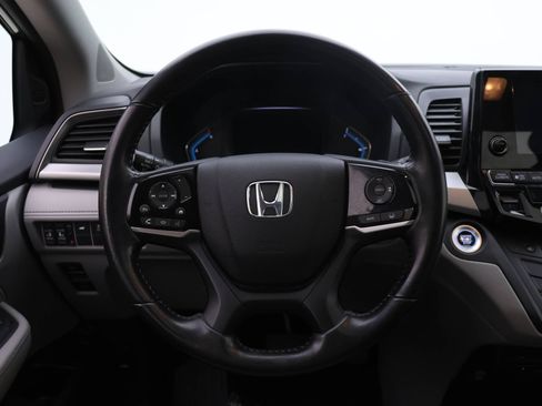 Used 2018 Honda Odyssey EX-L image 11