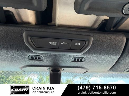 Used 2023 Jeep Gladiator Sport AWD/4WD image 27