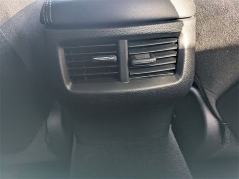 Used 2022 Dodge Challenger GT image 17