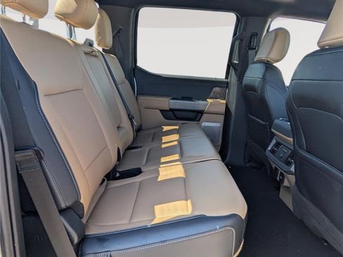 Used 2023 Ford F250 Lariat w/ Tremor Off-Road Package AWD/4WD image 14