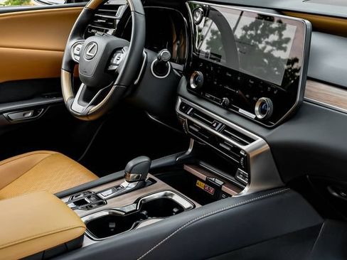 Used 2025 Lexus RX 350 Premium Plus FWD image 29