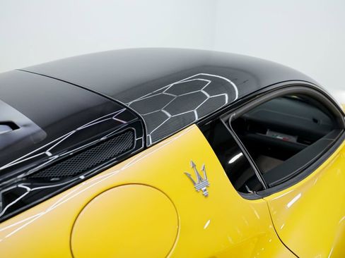 Used 2022 Maserati MC20 Coupe image 6