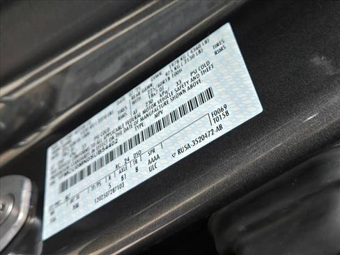 New 2025 Ford Escape SE image 17