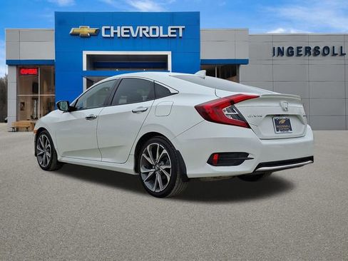 Used 2019 Honda Civic Touring image 24