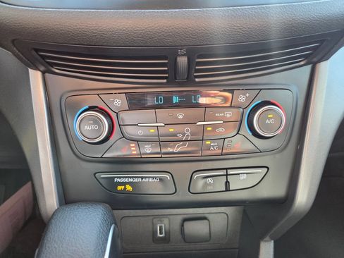 Used 2018 Ford Escape SE AWD/4WD image 17