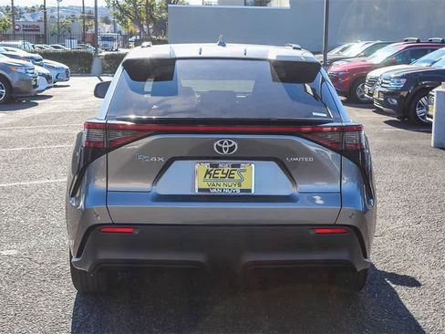 Used 2023 Toyota bZ4X Limited image 6
