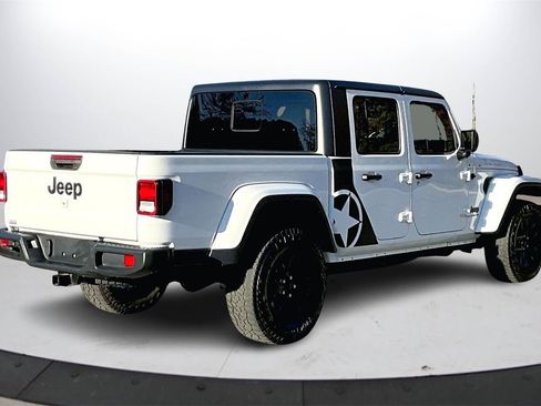 Certified 2022 Jeep Gladiator Sport image 8