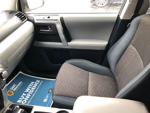 Used 2012 Toyota 4Runner SR5 image 18