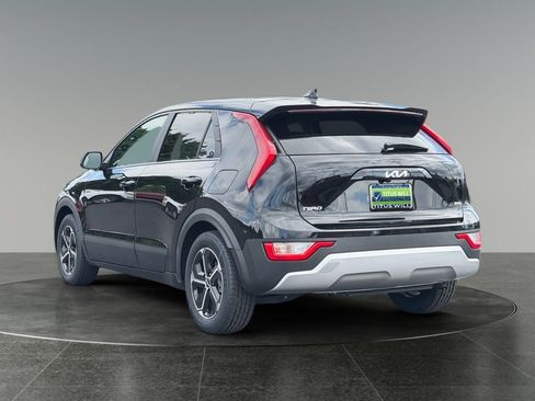 Used 2025 Kia Niro LX FWD image 7
