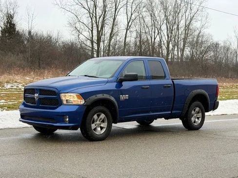Used 2019 RAM 1500 Express image 2