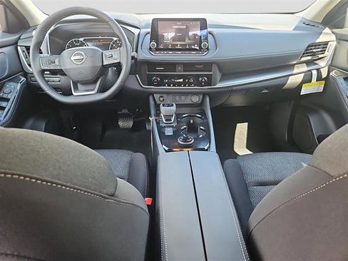 New 2026 Nissan Rogue SV image 7