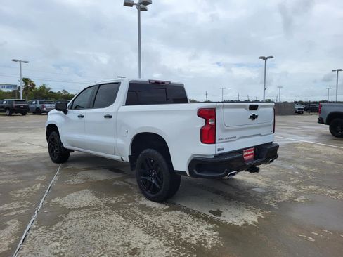 Used 2023 Chevrolet Silverado 1500 LT Trail Boss w/ LT Trail Boss Premium Package AWD/4WD image 3