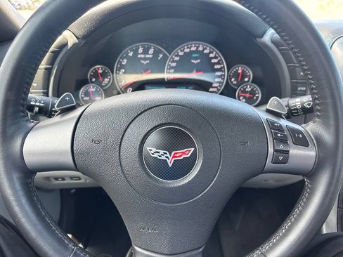 Used 2007 Chevrolet Corvette Convertible w/ Preferred Equipment Group RWD image 19