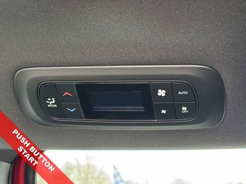 New 2026 Chrysler Pacifica Select w/ S Appearance Package image 8