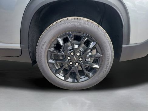 New 2026 Chevrolet Traverse LT w/ Midnight/Sport Edition FWD image 12