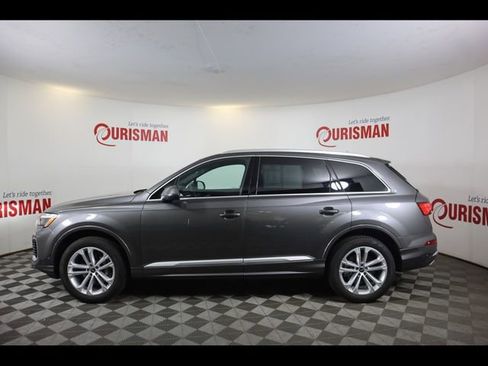 Used 2025 Audi Q7 3.0T Premium Plus AWD/4WD image 6