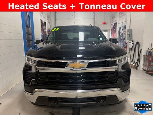 Used 2023 Chevrolet Silverado 1500 LT image 2