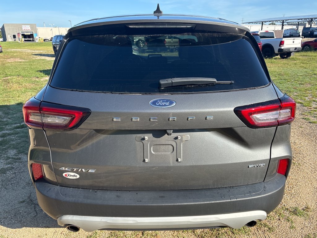 Certified 2023 Ford Escape Active AWD/4WD image 14