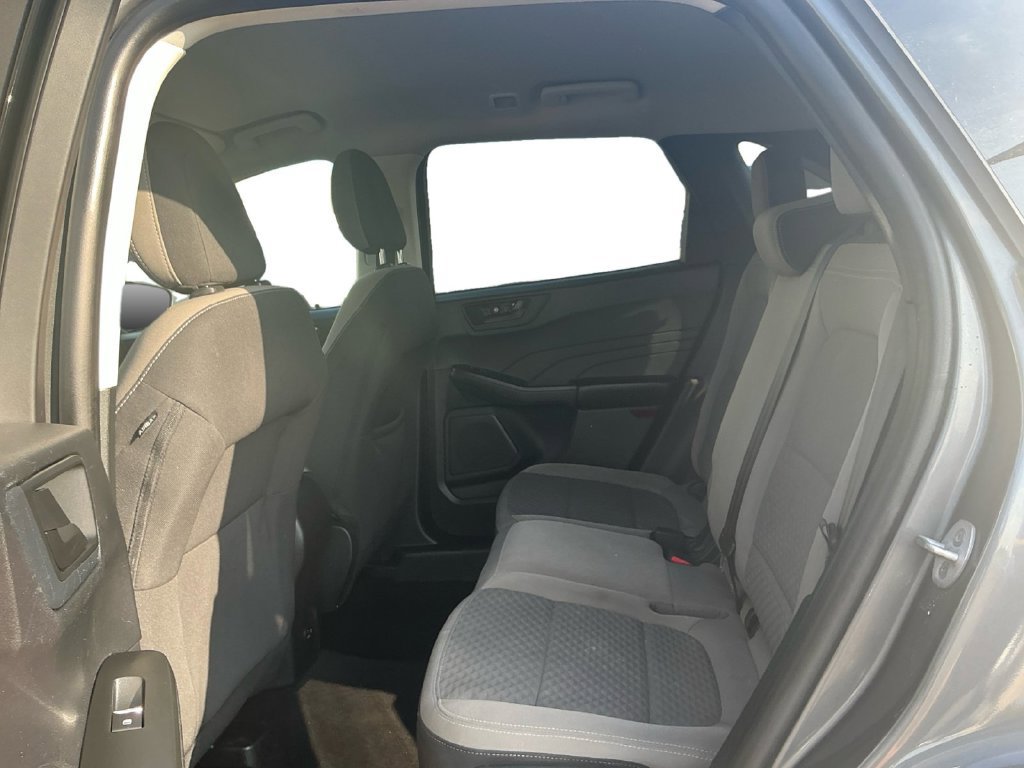 Used 2022 Ford Escape SE FWD image 21